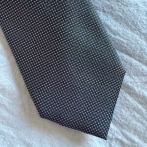 Elegant Navy and White Men's Tie 100% silk - made in Italy